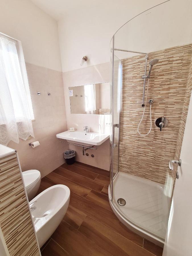 Hotel Camelia Rimini Luaran gambar