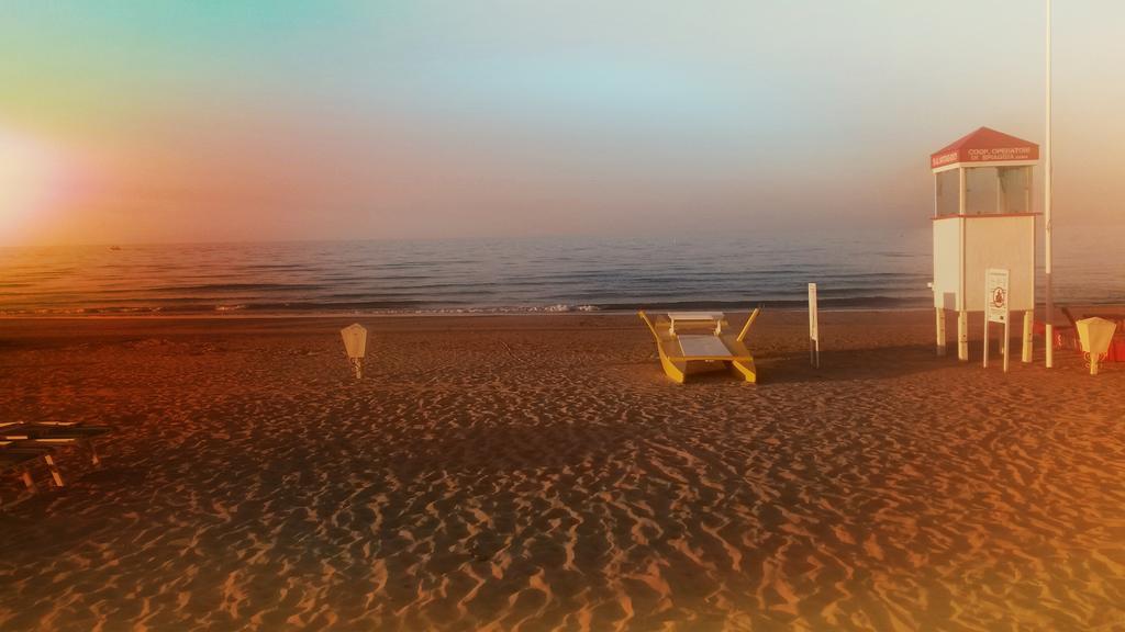 Hotel Camelia Rimini Luaran gambar